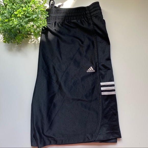 adidas Other - Adidas black basketball athletic shorts medium
